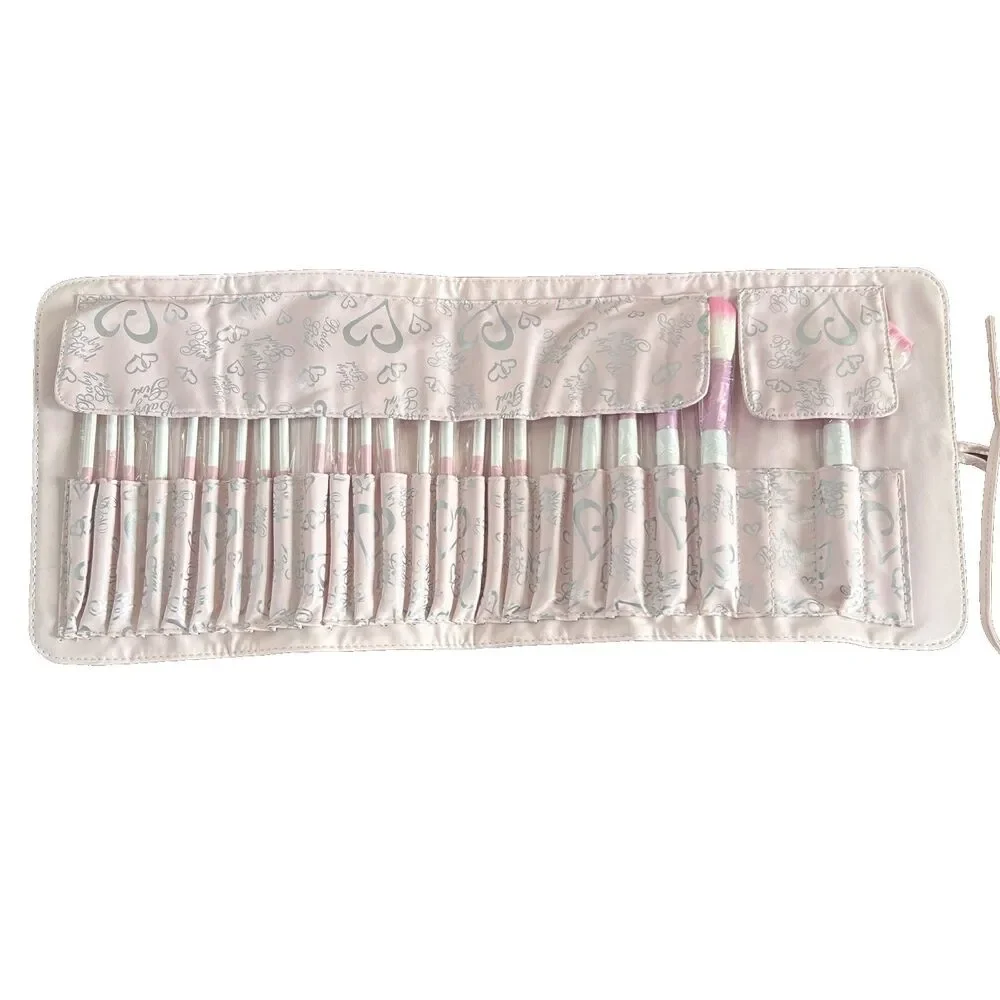 LA SANTE 24 Piece Professional MakeUp Brush Set w/Roll Up Case Pink Hearts NEW